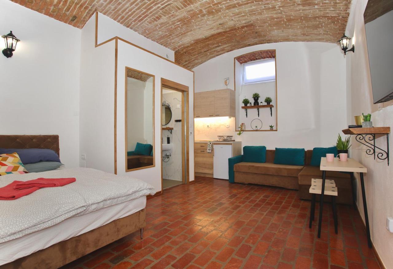 Podroom Apartments Любляна Экстерьер фото